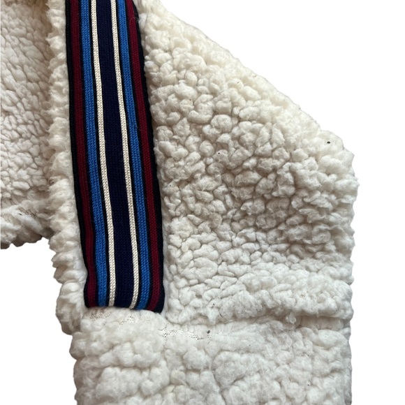 Soft Cream Fleece Cropped Hoodie Size Medium - Picture 4 of 5